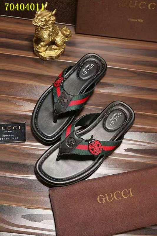 Gucci Men Slippers_008